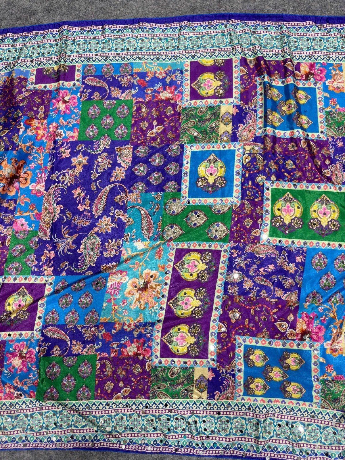 Chinon Silk Saree - Image 3