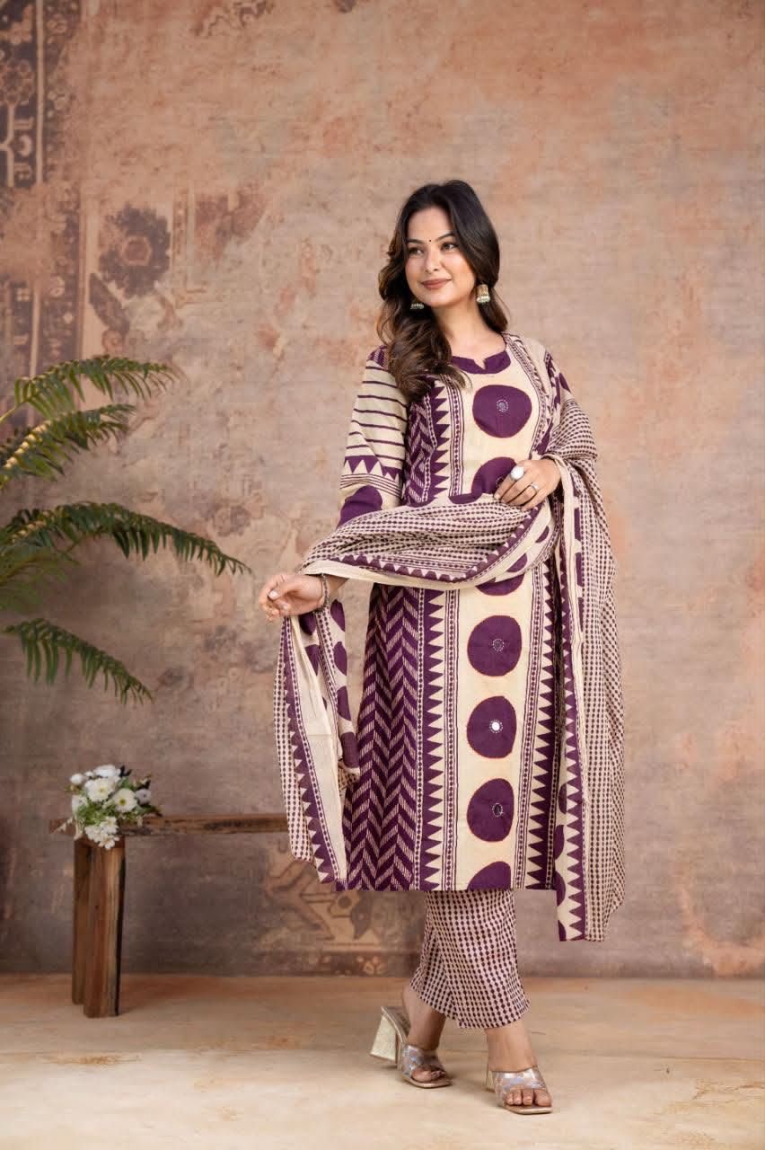 Ajrakh Cotton Suit Set - Image 5