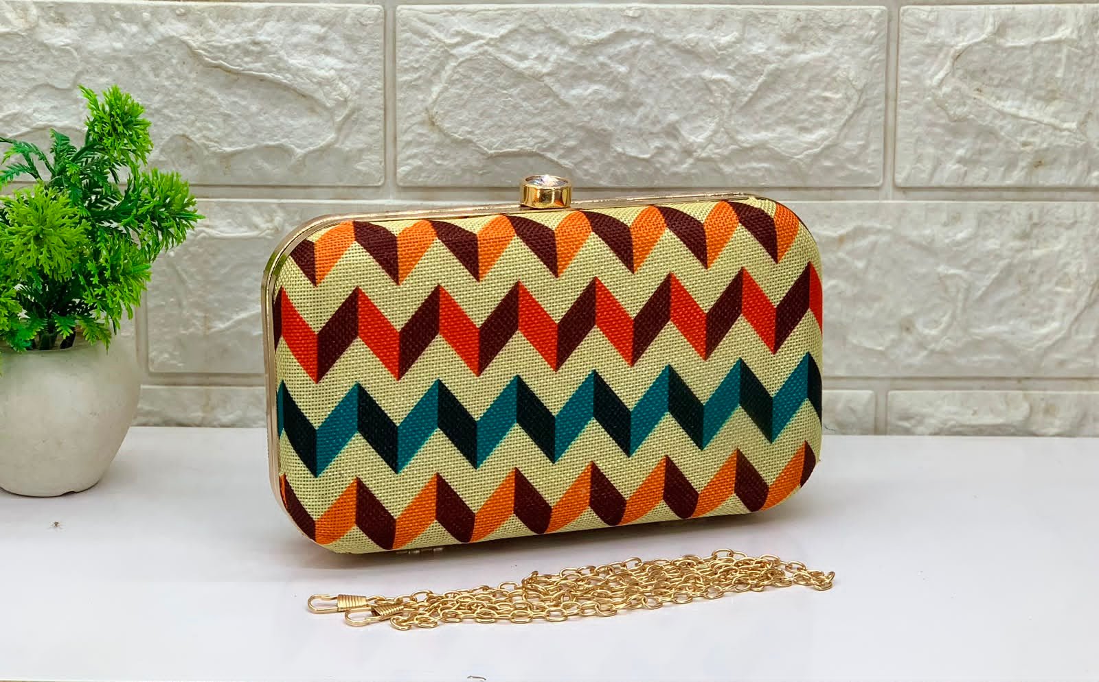 New Latest Jute Clutch Sling For Women And Girls - Image 4
